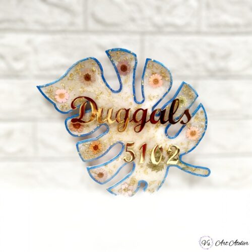 Monstera Leaf Resin Nameplates