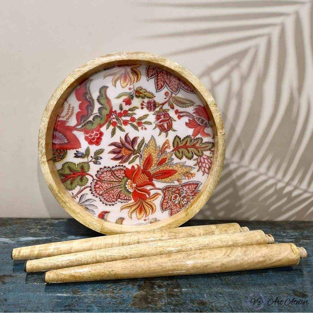 Vintage round table with hand-carved legs