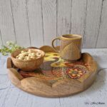 Mangowood Scalloped Tray in Peacock Design  - 12 inches - Image 4