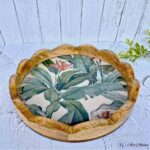 Tropical Leaves Mangowood Scalloped Tray – 12 Inches - Image 3